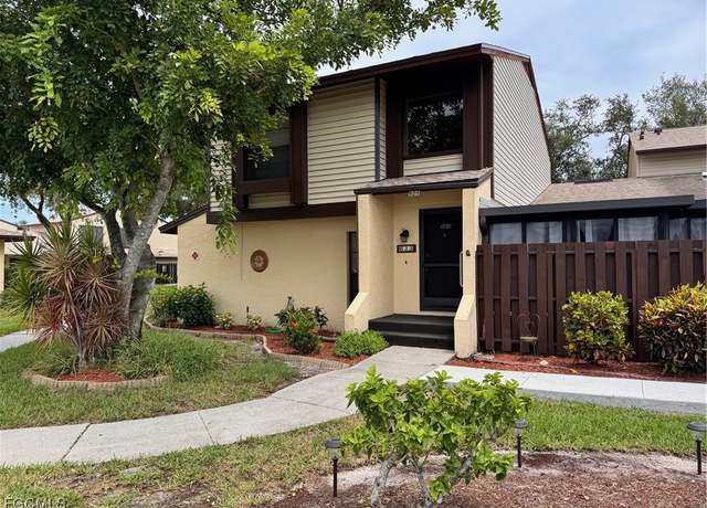 Property at 623 SE 12th Ave #121, Cape Coral, FL 33990, 3 beds, 2.5 baths