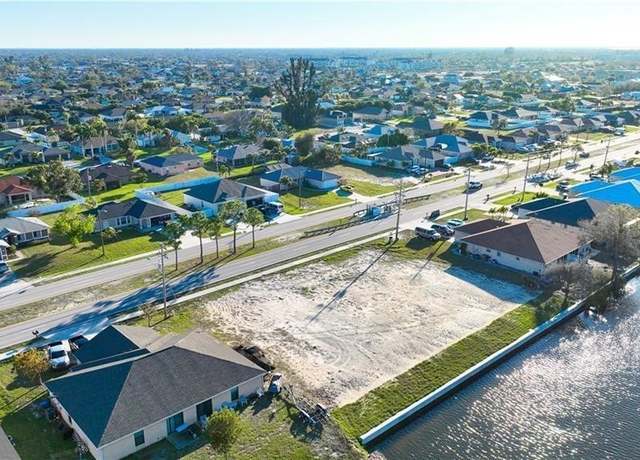 Property at 1211 Gleason Pkwy, Cape Coral, FL 33914