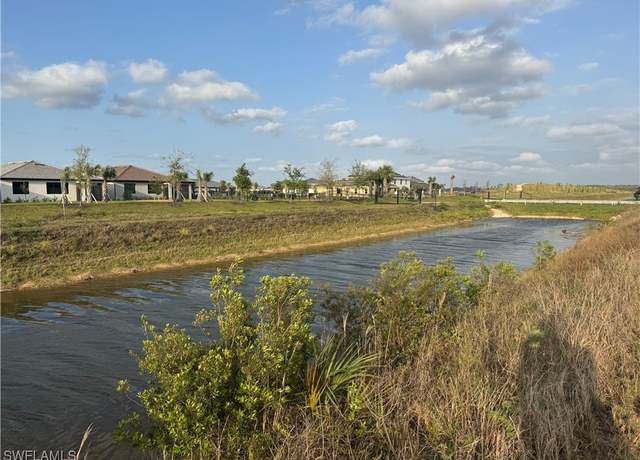 Property at 7500 Ruth Ave N, Lehigh Acres, FL 33971