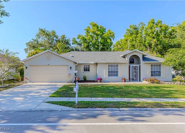 Property at 841 Charlemagne Blvd, Naples, FL 34112, 2 beds, 2 baths