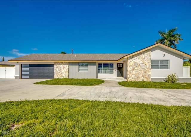 Property at 5020 Westminster Dr, Fort Myers, FL 33919, 3 beds, 2 baths