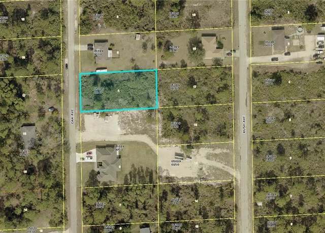 Property at 1608 Oak Ave, Lehigh Acres, FL 33972