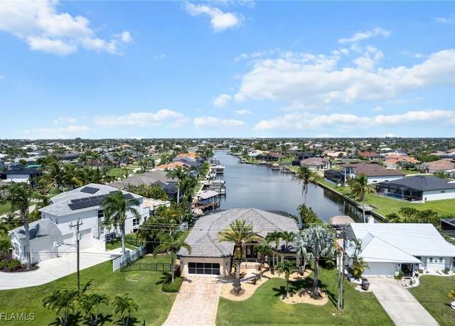 Property at 4007 Surfside Blvd, Cape Coral, FL 33914, 3 beds, 2.5 baths