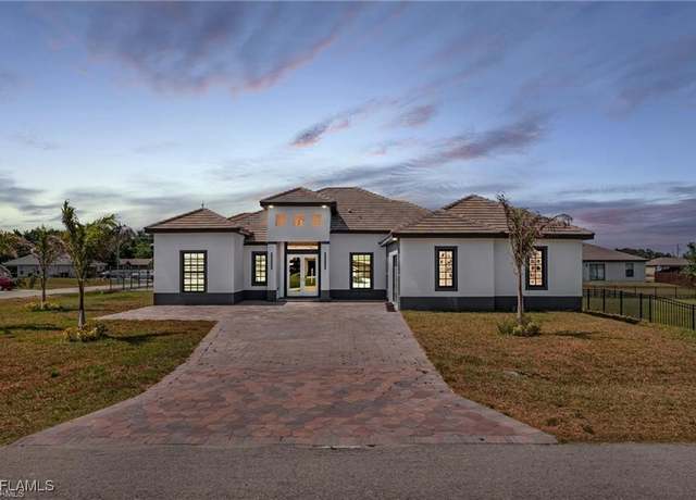 Property at 239 Blackstone Dr, Fort Myers, FL 33913, 4 beds, 3 baths