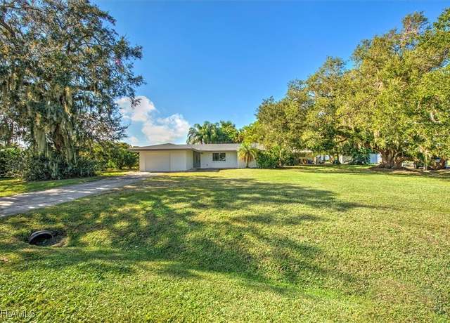 Property at 13787 River Forest Dr, Fort Myers, FL 33905, 2 beds, 2 baths