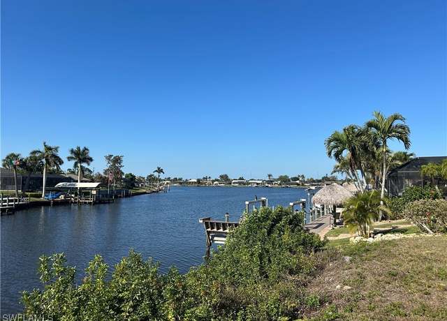 Property at 322 SE 33rd St, Cape Coral, FL 33904