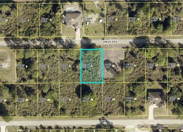 Property at 864 Chezy St E, Lehigh Acres, FL 33974