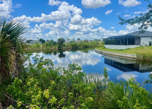 Property at 203 NW 19th Pl, Cape Coral, FL 33993