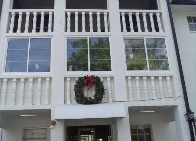 Property at 3704 Broadway #105, Fort Myers, FL 33901, 2 beds, 1 bath