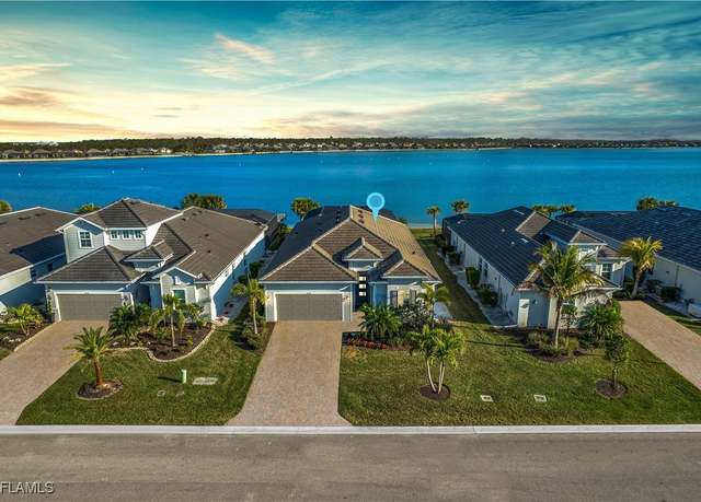 Property at 14538 Blue Bay Cir, Fort Myers, FL 33913, 4 beds, 3 baths