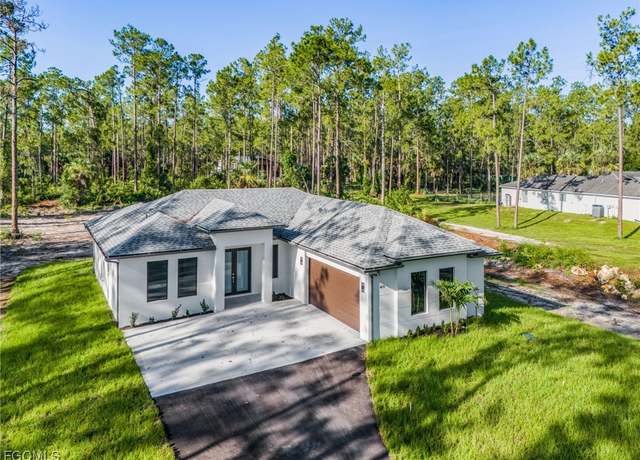 Property at 2739 10th Ave SE, Naples, FL 34117, 3 beds, 2 baths