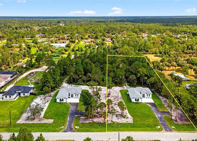 Property at 2739 10th Ave SE, Naples, FL 34117, 3 beds, 2 baths