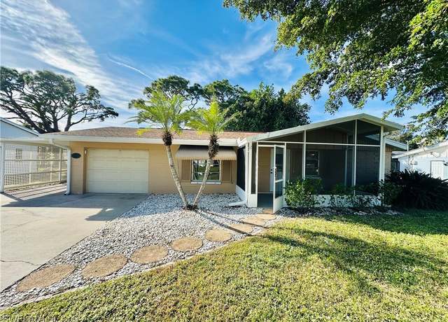 Property at 6309 Saint Andrews Cir S, Fort Myers, FL 33919, 3 beds, 2 baths