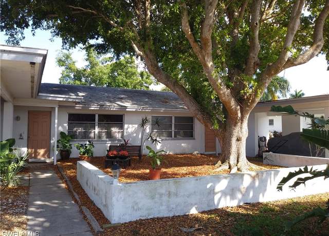 Property at 4975 Vincennes St, Cape Coral, FL 33904, 4 beds, 2 baths