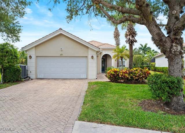 Property at 2282 Heydon Cir W, Naples, FL 34120, 3 beds, 2 baths