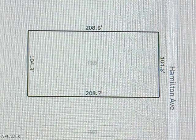 Property at 1005 Hamilton Ave, Lehigh Acres, FL 33972
