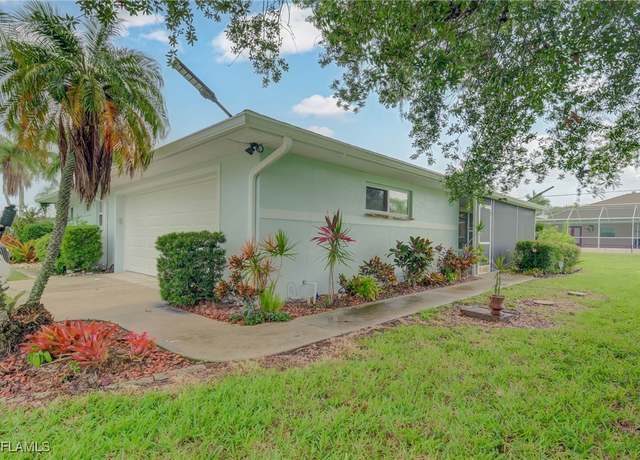 Property at 14539 Riverside Dr, Fort Myers, FL 33905, 4 beds, 3 baths
