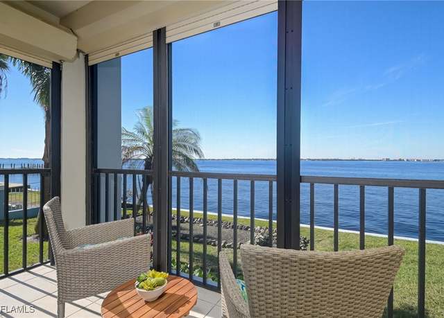 Property at 1925 Clifford St #101, Fort Myers, FL 33901, 3 beds, 2 baths