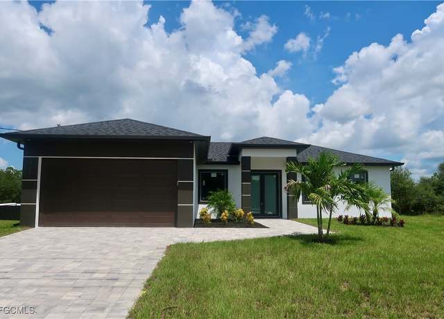 Property at 2607 E 18th St, Lehigh Acres, FL 33972, 3 beds, 2 baths