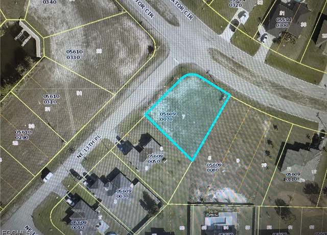Property at 1318 S Gator Cir, Cape Coral, FL 33909