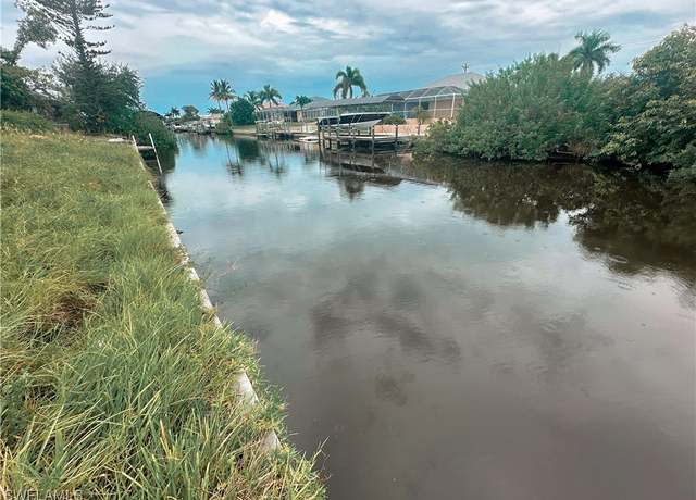 Property at 829 SW 40th Ter, Cape Coral, FL 33914