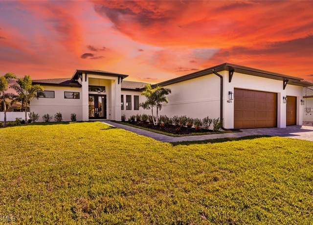 Property at 4821 SW 29th Ave, Cape Coral, FL 33914, 4 beds, 4.5 baths