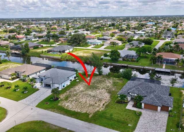 Property at 3001 SW 11th Pl, Cape Coral, FL 33914
