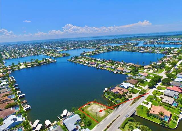 Property at 4817 Skyline Blvd, Cape Coral, FL 33914