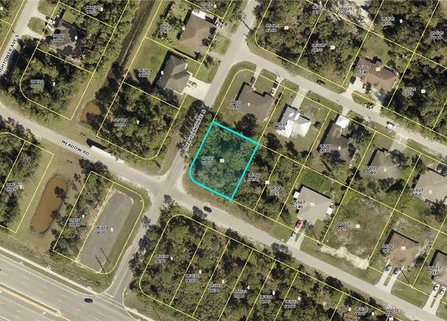 Property at 913/915 Meadow Rd, Lehigh Acres, FL 33973