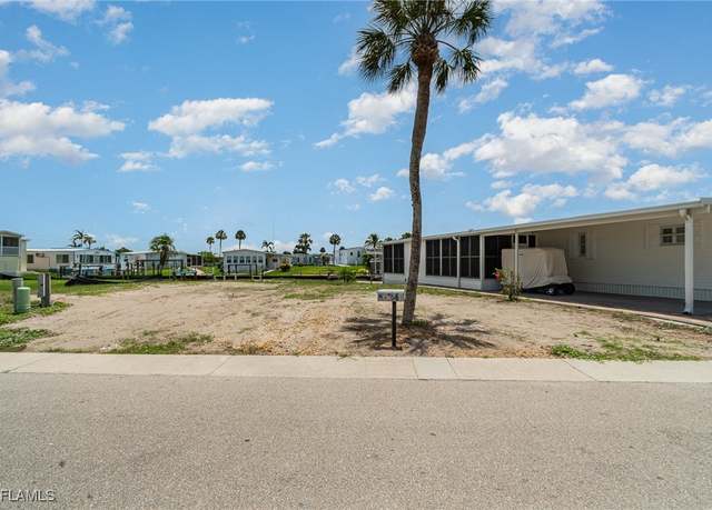 Property at 17561 Stevens Blvd, Fort Myers Beach, FL 33931