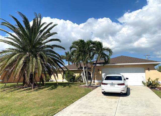 Property at 1733 SW 40th Ter, Cape Coral, FL 33914, 3 beds, 2 baths