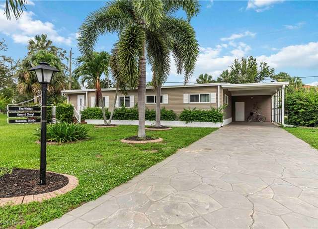Property at 24 Williamsburg Way, Fort Myers, FL 33908, 2 beds, 2 baths