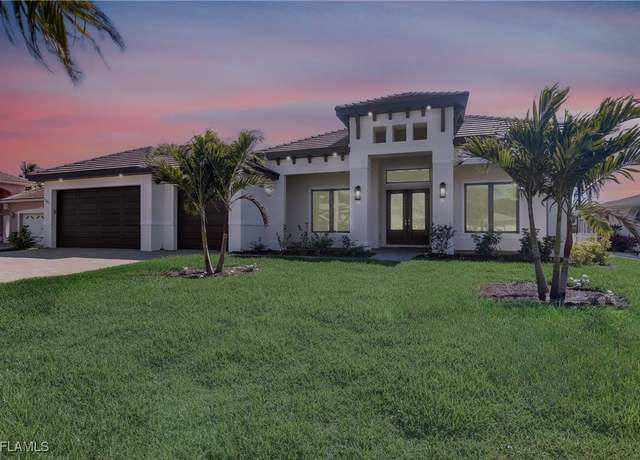 Property at 1205 SE 20th Ct, Cape Coral, FL 33990, 3 beds, 3 baths