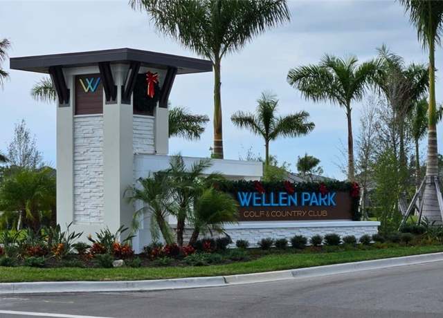 Property at 12390 Wellen Golf St #202, Venice, FL 34293, 2 beds, 2 baths