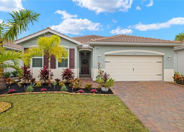 Property at 3833 Crosswater Dr, North Fort Myers, FL 33917, 4 beds, 2 baths