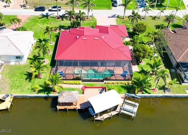 Property at 4418 SW 10th Ave, Cape Coral, FL 33914, 4 beds, 4 baths
