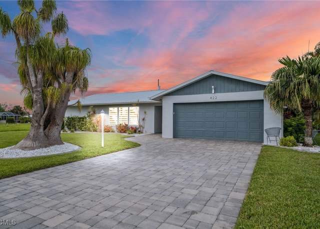 Property at 422 Coral Dr, Cape Coral, FL 33904, 3 beds, 2 baths