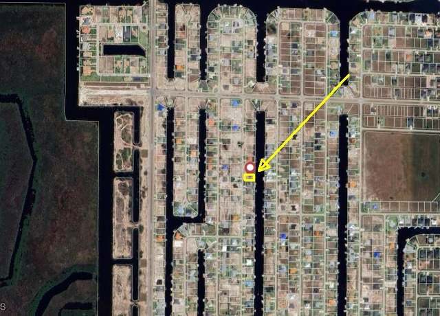 Property at 621 NW 38th Ave, Cape Coral, FL 33993