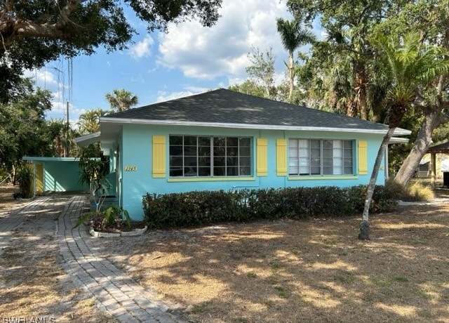 Property at 1345/1347 Bradford Rd, Fort Myers, FL 33901, 2 beds, 2 baths