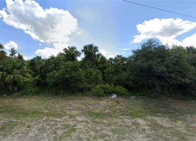 Property at 3011 Base Ct, Labelle, FL 33935