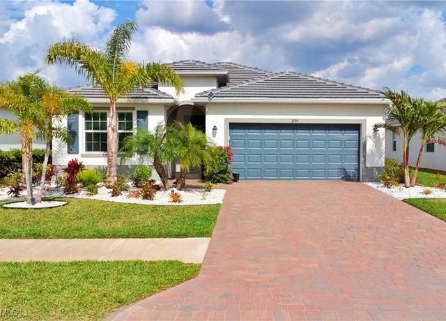 Property at 3995 E Hampton Cir, Alva, FL 33920, 3 beds, 3 baths