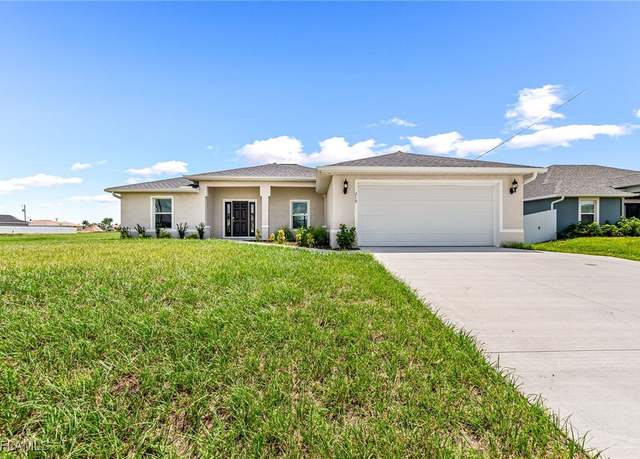 Property at 324 Wilmington Pkwy, Cape Coral, FL 33993, 4 beds, 3 baths