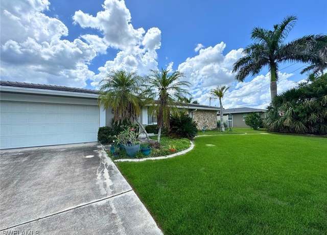 Property at 2832 SE 17th Pl, Cape Coral, FL 33904, 4 beds, 3 baths