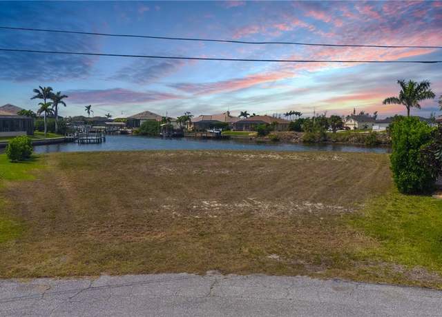 Property at 1900 NW 36th Ave, Cape Coral, FL 33993