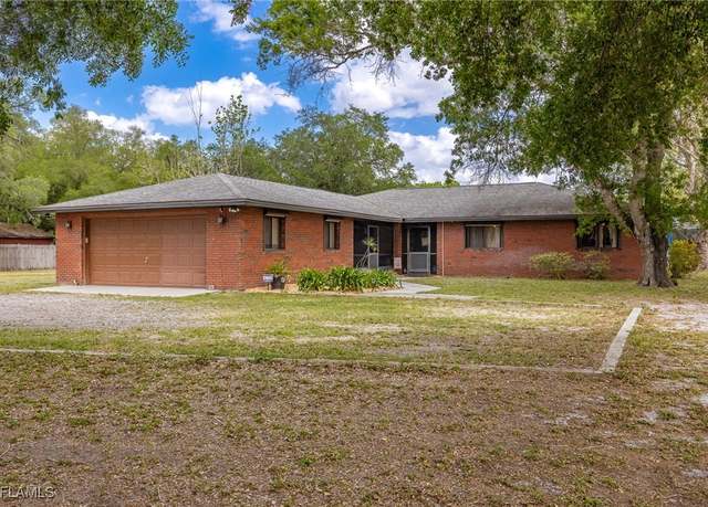 Property at 310 Trader Rd, Fort Denaud, FL 33935, 3 beds, 2 baths