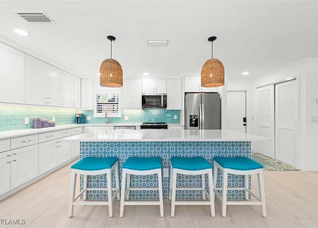 Property at 5117 Sea Bell Rd Unit D105, Sanibel, FL 33957, 2 beds, 2 baths