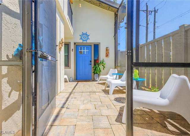 Property at 13286 Broadhurst Loop, Fort Myers, FL 33919, 2 beds, 2 baths