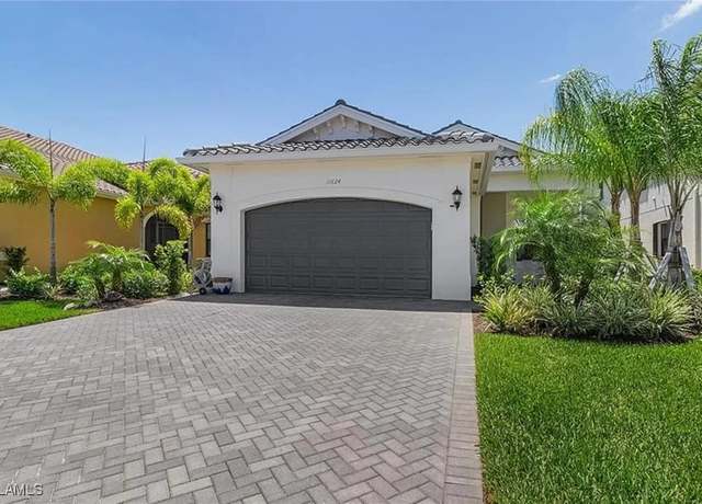Property at 11624 Riverstone Ln, Fort Myers, FL 33913, 3 beds, 2.5 baths