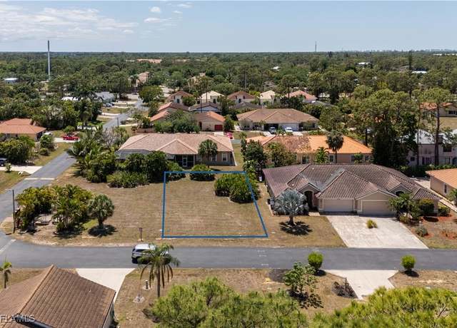 Property at 11273 Coimbra Ln, Bonita Springs, FL 34135