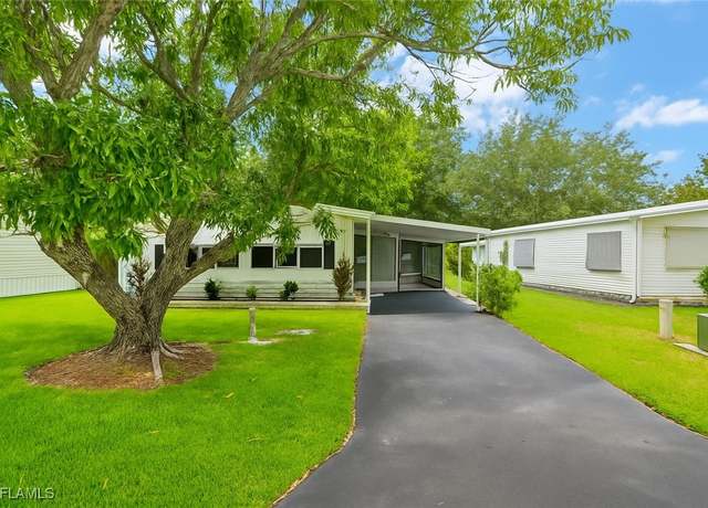 Property at 865 Cape Haze Ln, Naples, FL 34104, 2 beds, 2 baths